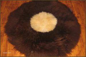 Fårskinn - Runda mattor - delightful-round-carpets-sheepskin-adam-leather