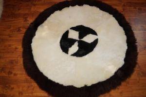 Fårskinn - Runda mattor - original-round-carpets-sheepskin-adam-leather